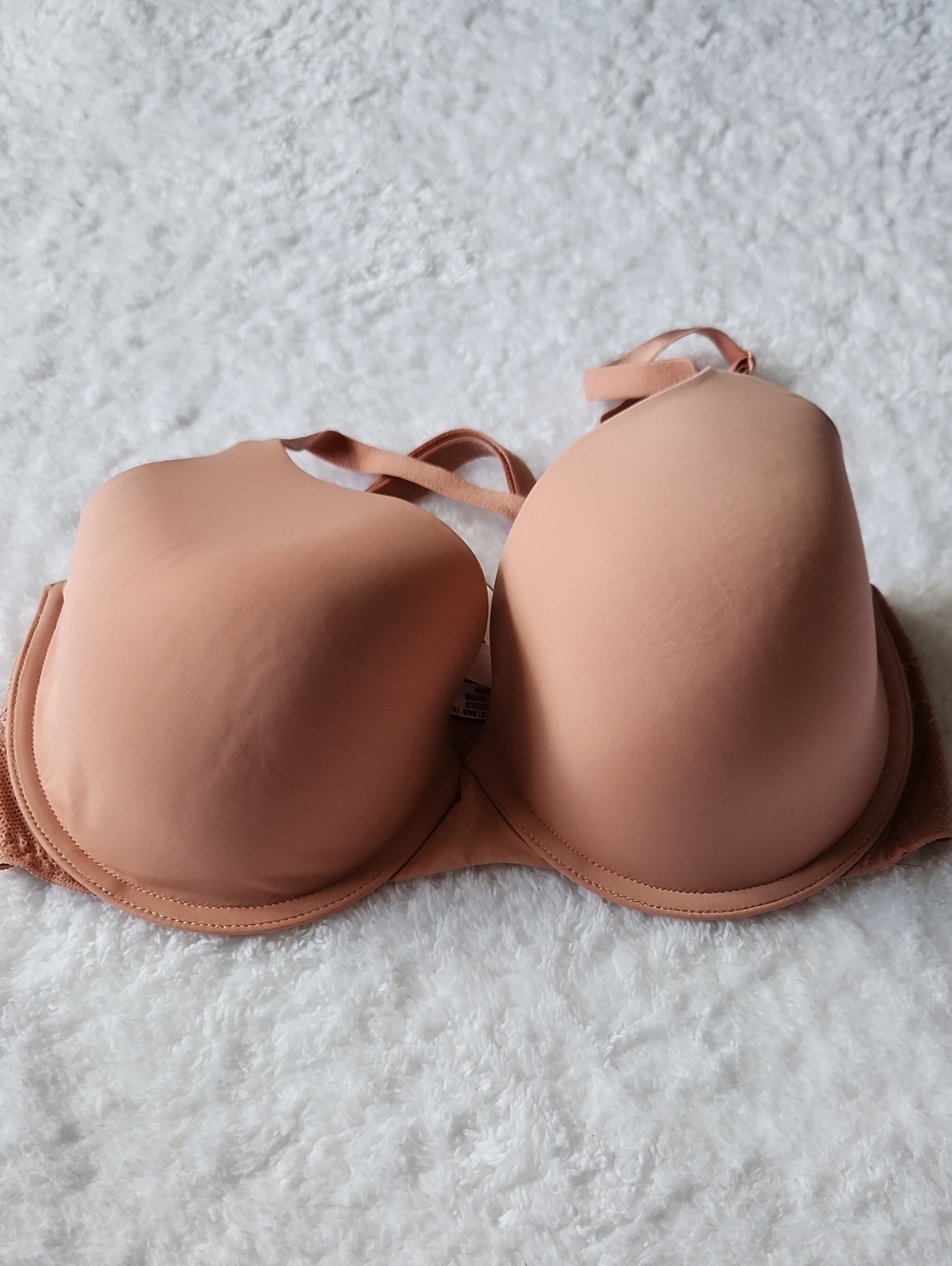 VS T-Shirt Ligthly Bra - Peach 32 DDD